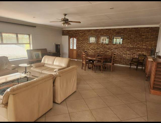 5 BEDROOM HOUSE FOR SALE IN WONDERBOOM